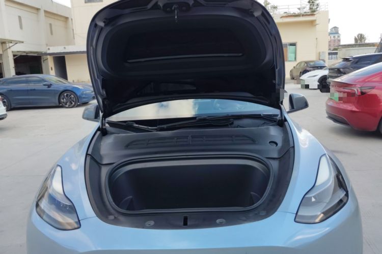 Used Tesla Model Y 2022 Rear-Wheel-Drive Version Engine Bay