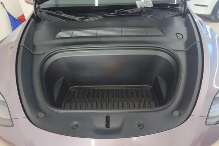 Used Tesla Model Y 2022 Revised Version Rear-Wheel Drive Engine Bay