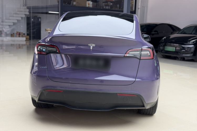 Used Tesla Model Y 2022 Long-Range All-Wheel-Drive Version Exterior 1