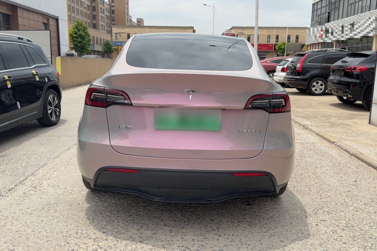 Used Tesla Model Y 2022 Rear-Wheel-Drive Version Exterior 4
