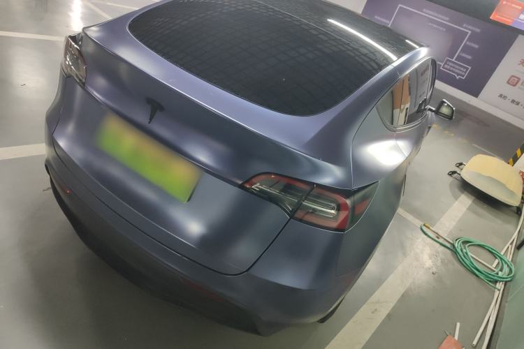 Used Tesla Model Y 2022 Long-Range All-Wheel-Drive Version Exterior 5