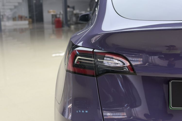 Used Tesla Model Y 2022 Long-Range All-Wheel-Drive Version Exterior 9