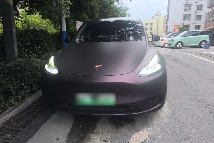 Used Tesla Model Y 2022 Rear-Wheel-Drive Version Front