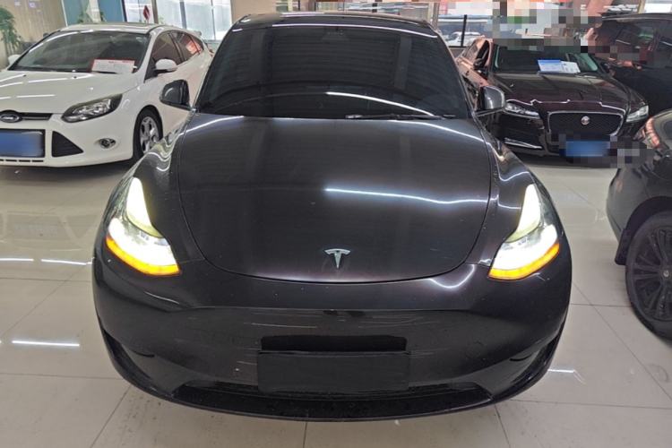 Used Tesla Model Y 2022 Rear-Wheel-Drive Version Front