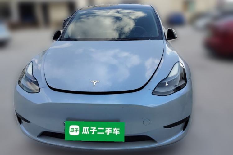 Used Tesla Model Y 2022 Rear-Wheel-Drive Version Front