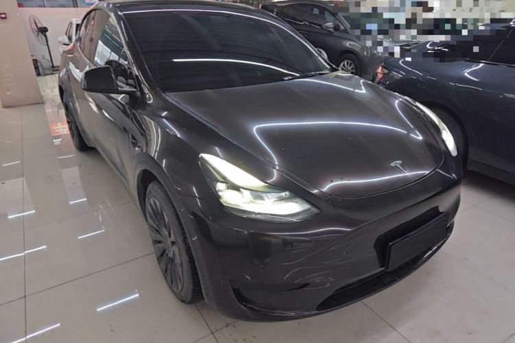 Used Tesla Model Y 2022 Rear-Wheel-Drive Version Front Right 45 Deg