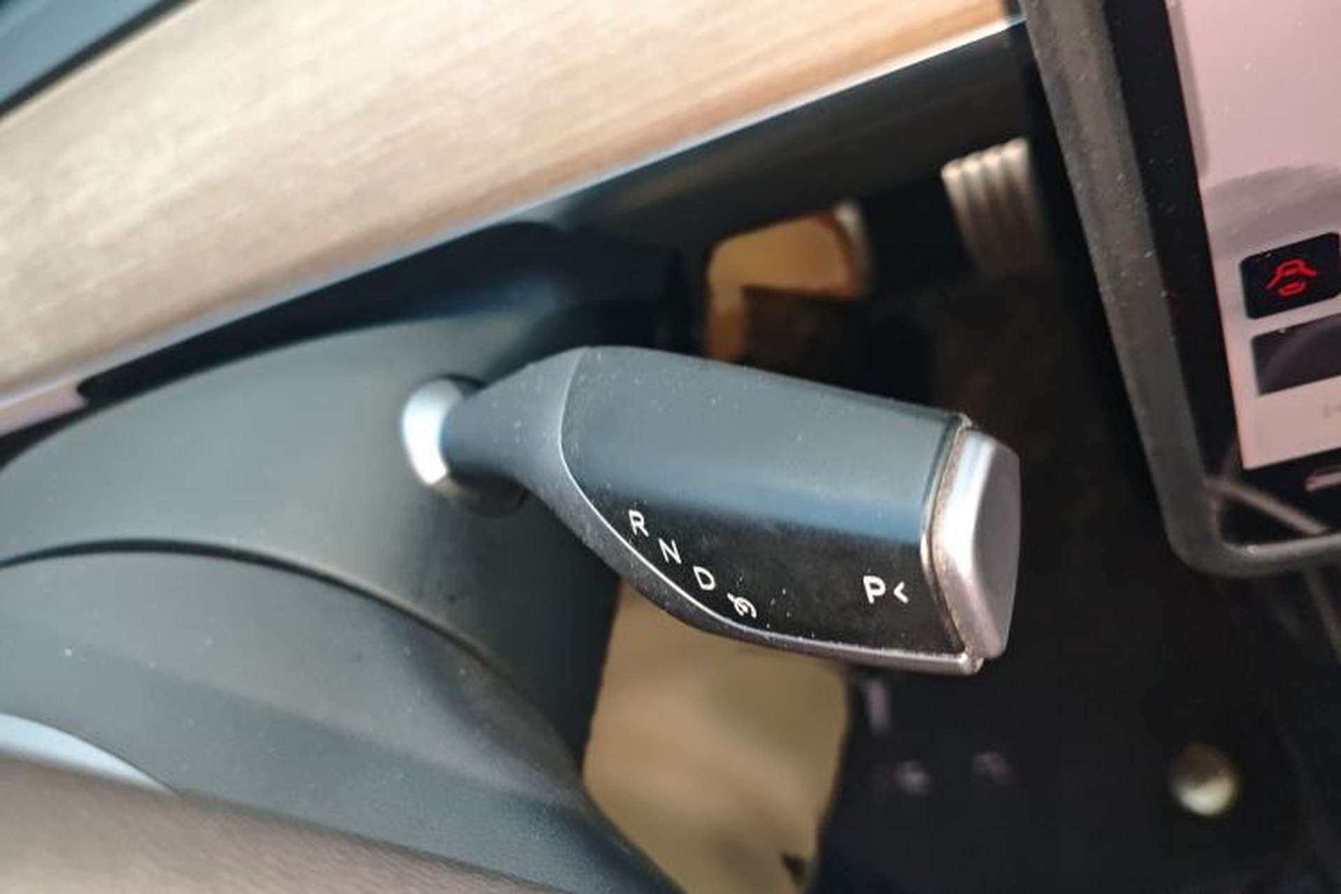 Used Tesla Model Y 2022 Performance High-Performance All-Wheel-Drive Version Gear Lever