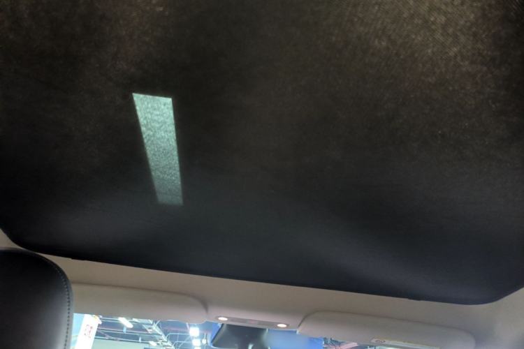 Used Tesla Model Y 2022 Revised Version Rear-Wheel Drive Headliner