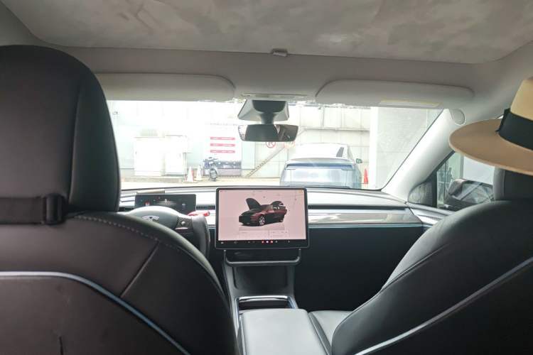 Used Tesla Model Y 2022 Rear-Wheel-Drive Version Headliner