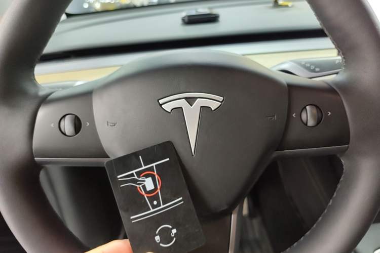 Used Tesla Model Y 2022 Revised Version Rear-Wheel Drive Interior 1
