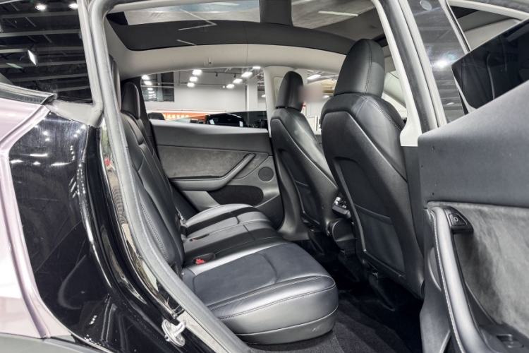 Used Tesla Model Y 2022 Revised Version Rear-Wheel Drive Interior 2