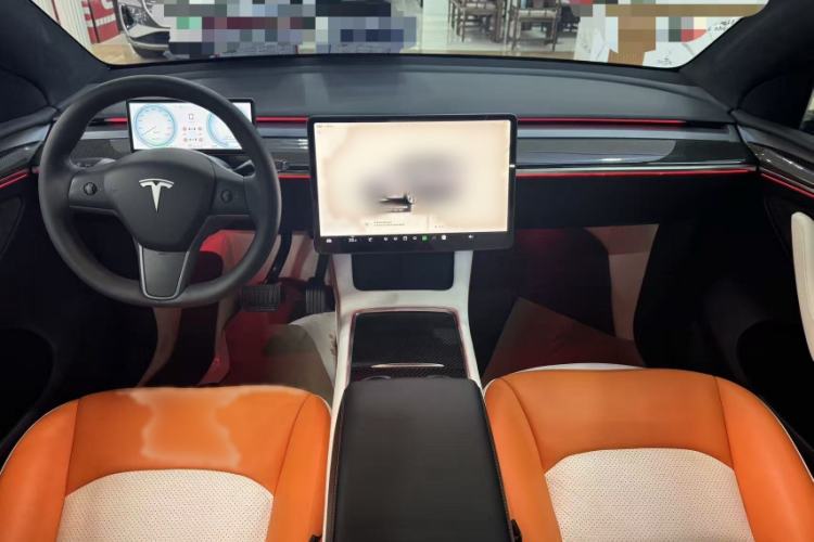 Used Tesla Model Y 2022 Rear-Wheel-Drive Version Interior 3