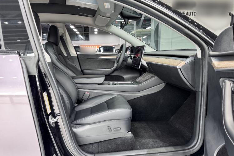 Used Tesla Model Y 2022 Revised Version Rear-Wheel Drive Interior 7