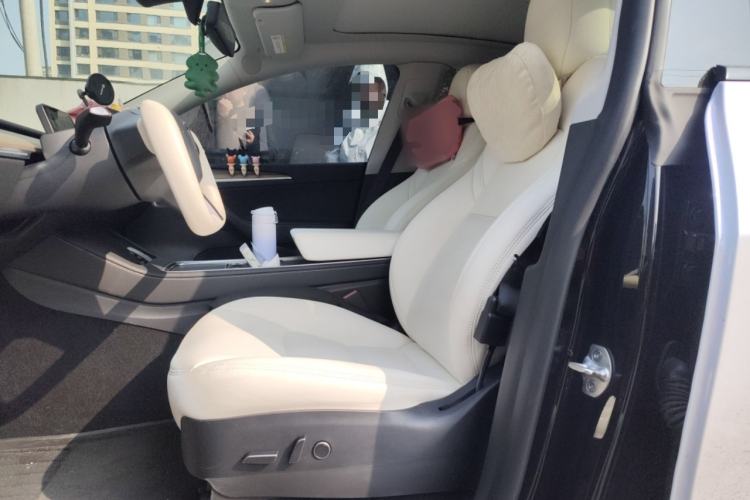 Used Tesla Model Y 2022 Revised Version Long-Range All-Wheel Drive Left Front Seat