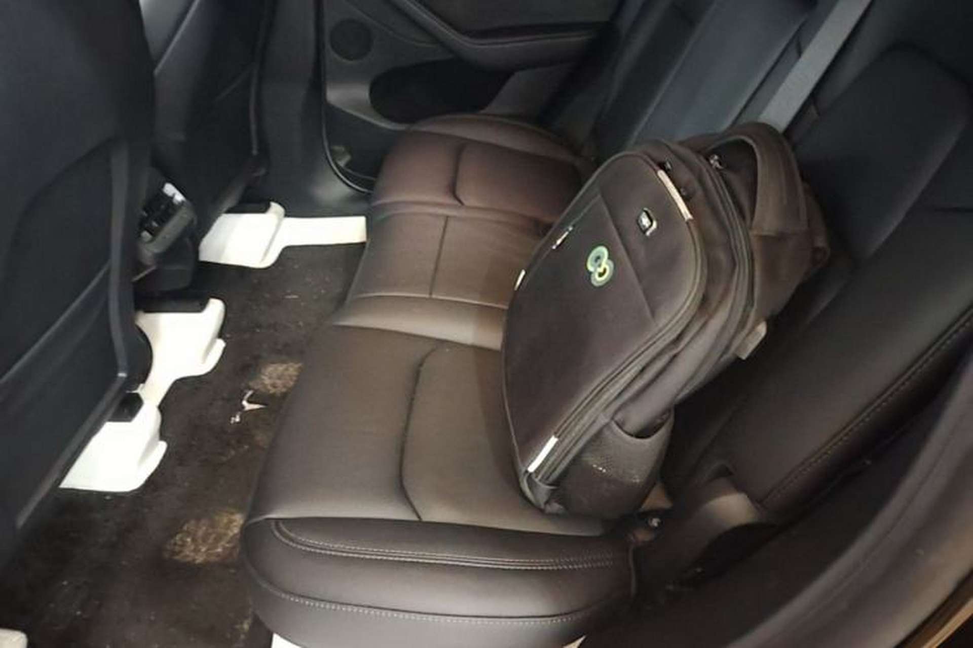 Used Tesla Model Y 2022 Revised Version Rear-Wheel Drive Left Rear Seat