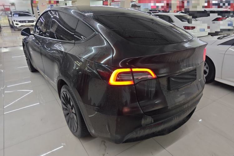 Used Tesla Model Y 2022 Rear-Wheel-Drive Version Rear Left 45 Deg