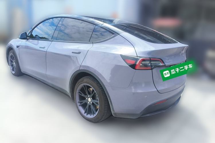 Used Tesla Model Y 2022 Long-Range All-Wheel-Drive Version Rear Left 45 Deg
