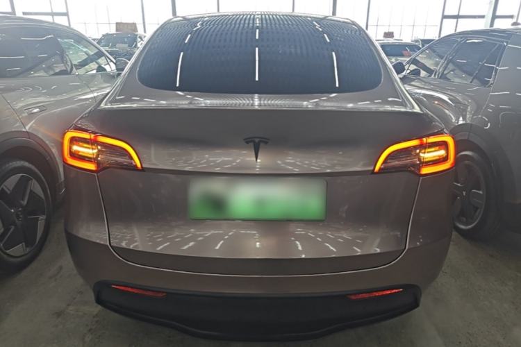 Used Tesla Model Y 2022 Rear-Wheel-Drive Version Rear