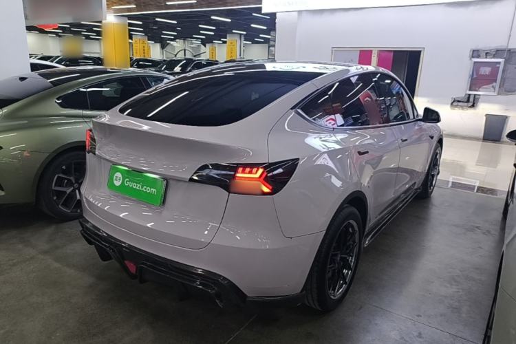 Used Tesla Model Y 2022 Rear-Wheel-Drive Version Rear Right 45 Deg