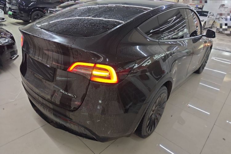 Used Tesla Model Y 2022 Rear-Wheel-Drive Version Rear Right 45 Deg