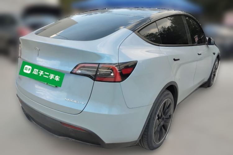 Used Tesla Model Y 2022 Rear-Wheel-Drive Version Rear Right 45 Deg