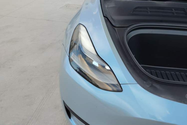 Used Tesla Model Y 2022 Rear-Wheel-Drive Version Right Front Headlight
