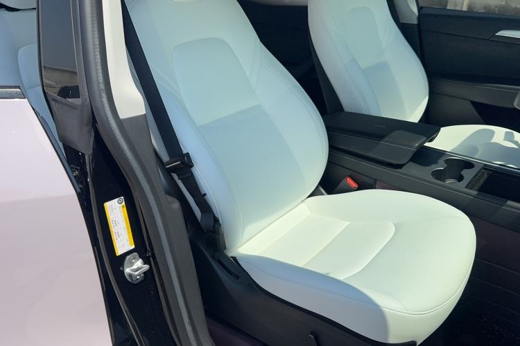 Used Tesla Model Y 2022 Revised Version Rear-Wheel Drive Right Front Seat