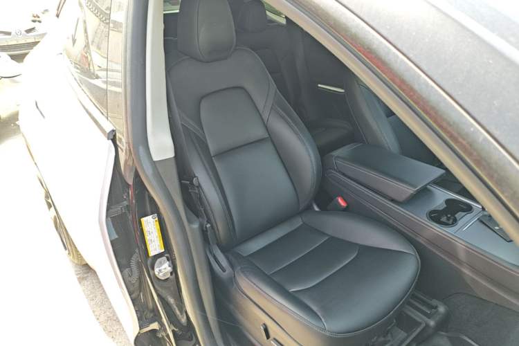 Used Tesla Model Y 2022 Revised Version Rear-Wheel Drive Right Front Seat