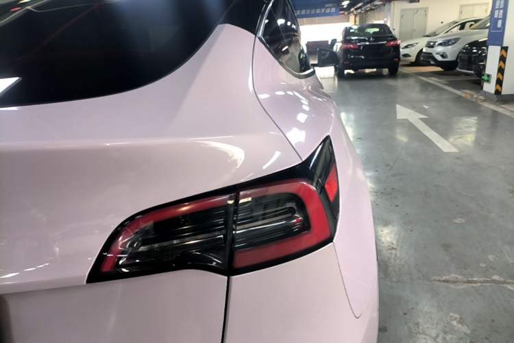 Used Tesla Model Y 2022 Revised Version Rear-Wheel Drive Right Rear Taillight