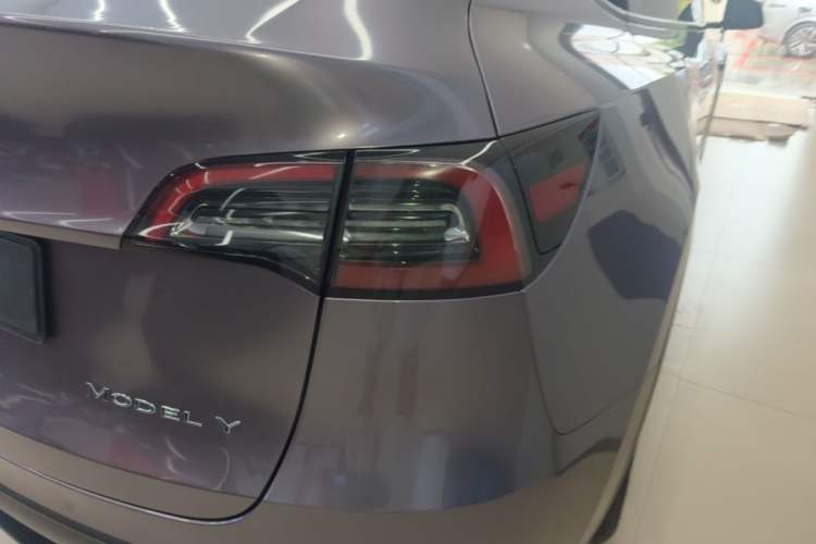 Used Tesla Model Y 2022 Revised Version Rear-Wheel Drive Right Rear Taillight