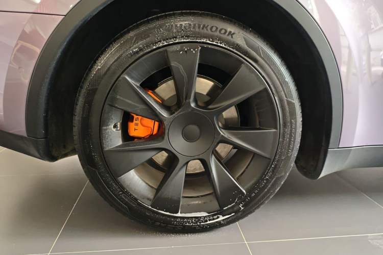 Used Tesla Model Y 2022 Revised Version Rear-Wheel Drive Right Rear Wheel Hub