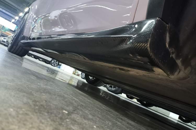Used Tesla Model Y 2022 Rear-Wheel-Drive Version Right Side Sill