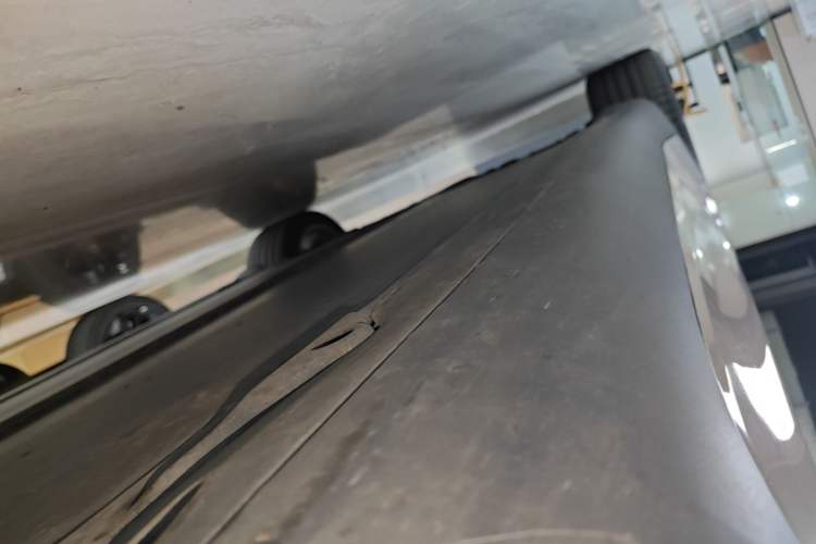 Used Tesla Model Y 2022 Revised Version Rear-Wheel Drive Right Side Sill