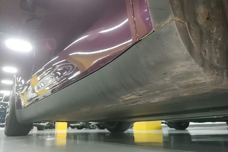 Used Tesla Model Y 2022 Revised Version Rear-Wheel Drive Right Side Sill