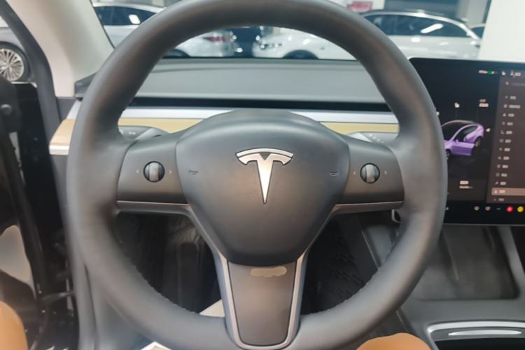 Used Tesla Model Y 2022 Revised Version Rear-Wheel Drive Steering Wheel