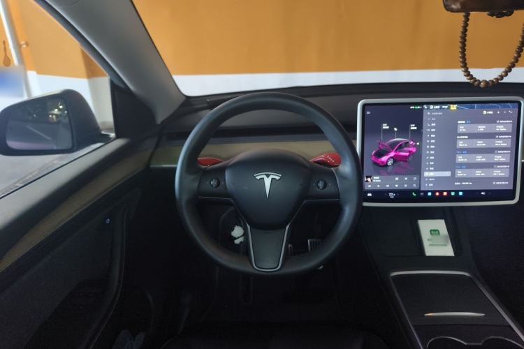 Used Tesla Model Y 2022 Revised Version Rear-Wheel Drive Steering Wheel