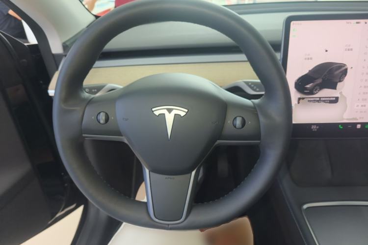 Used Tesla Model Y 2022 Revised Version Rear-Wheel Drive Steering Wheel