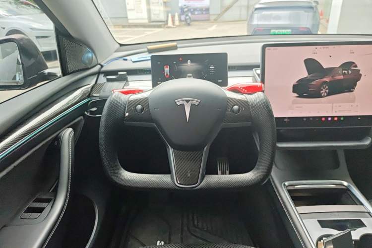 Used Tesla Model Y 2022 Rear-Wheel-Drive Version Steering Wheel