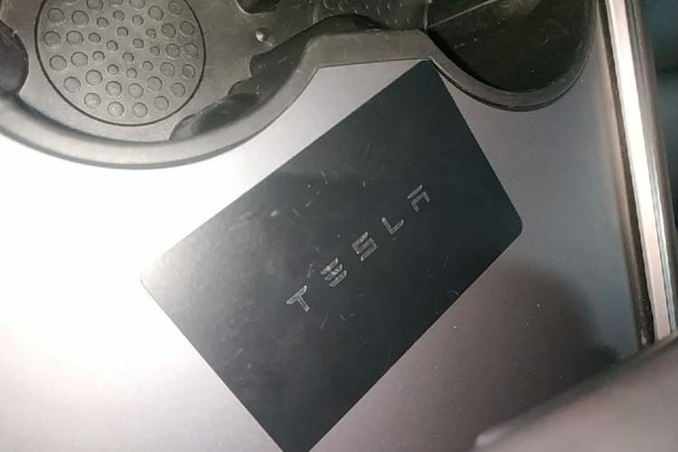 Used Tesla Model Y 2022 Revised Version Rear-Wheel Drive Vehicle Key