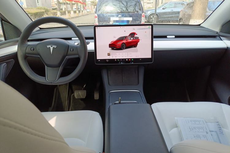 Used Tesla Model Y 2022 Revised Version Rear-Wheel Drive Center Console
