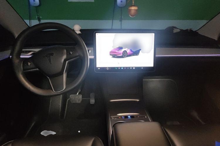 Used Tesla Model Y 2022 Revised Version Rear-Wheel Drive Center Console