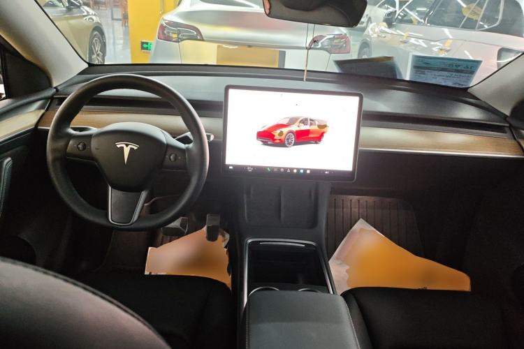 Used Tesla Model Y 2022 Revised Version Long-Range All-Wheel Drive Center Console