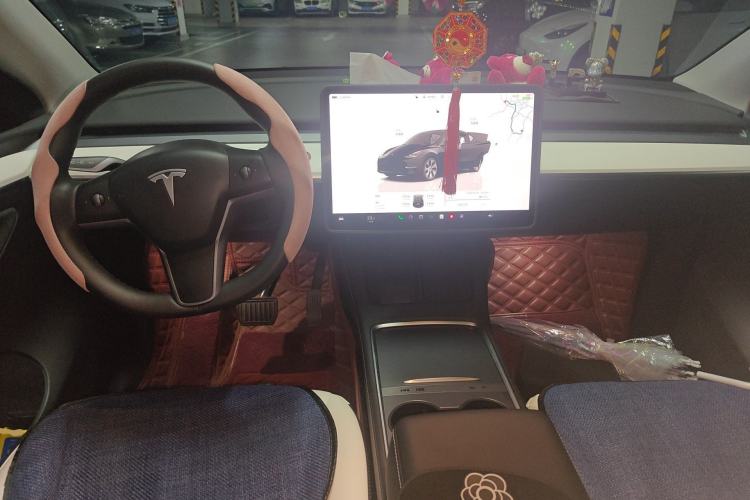 Used Tesla Model Y 2022 Revised Version Rear-Wheel Drive Center Console
