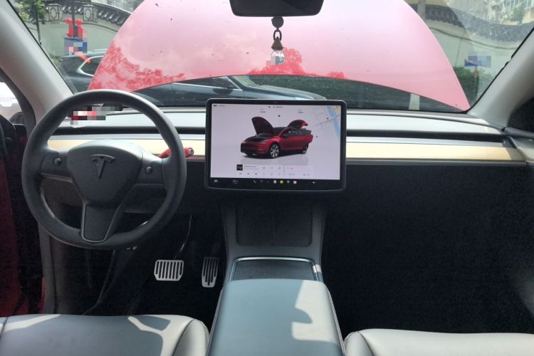 Used Tesla Model Y 2022 Rear-Wheel-Drive Version Center Console