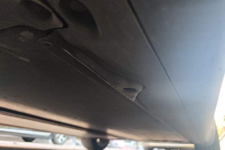 Used Tesla Model Y 2022 Rear-Wheel-Drive Version Chassis Front Left