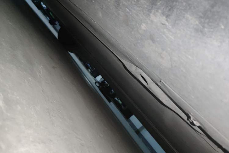 Used Tesla Model Y 2022 Revised Version Rear-Wheel Drive Chassis Front Right