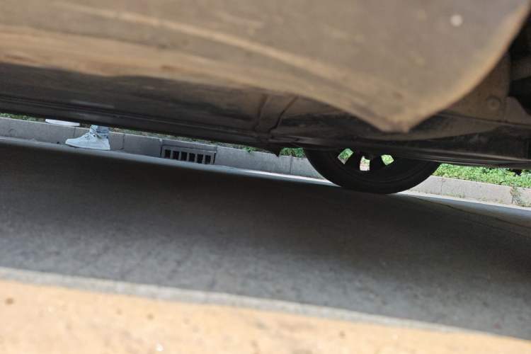 Used Tesla Model Y 2022 Performance High-Performance All-Wheel-Drive Version Chassis Rear Left