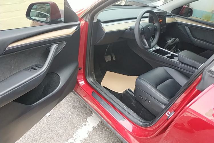 Used Tesla Model Y 2022 Revised Version Rear-Wheel Drive Driver Seat