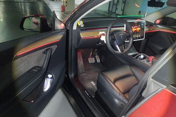 Used Tesla Model Y 2022 Rear-Wheel-Drive Version Driver Seat
