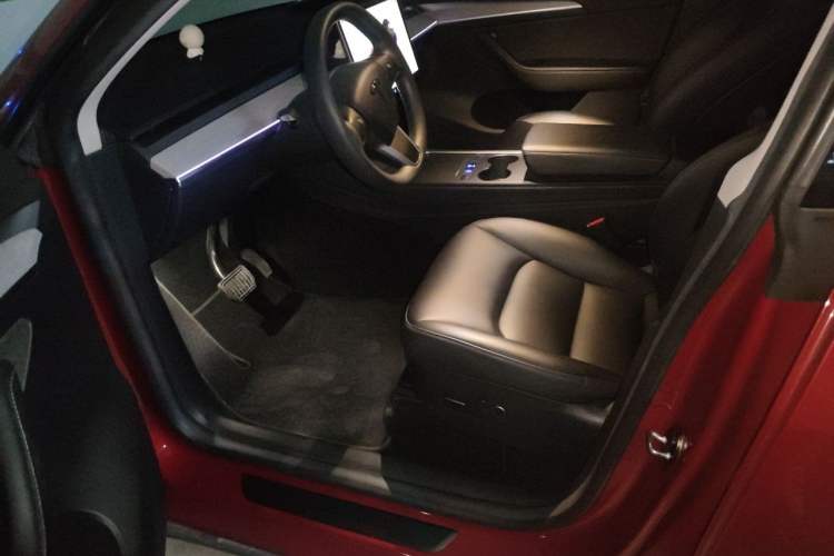 Used Tesla Model Y 2022 Revised Version Rear-Wheel Drive Driver Seat